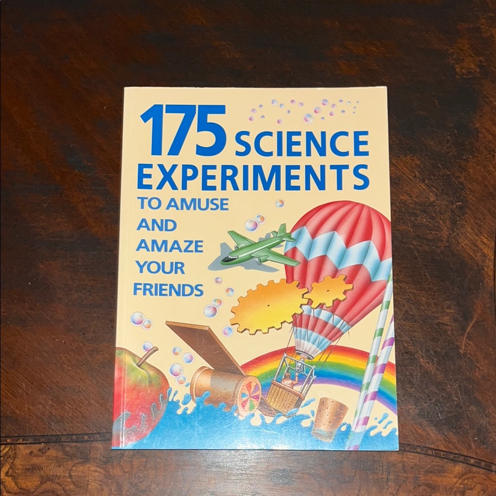 175 Science Experiments Book